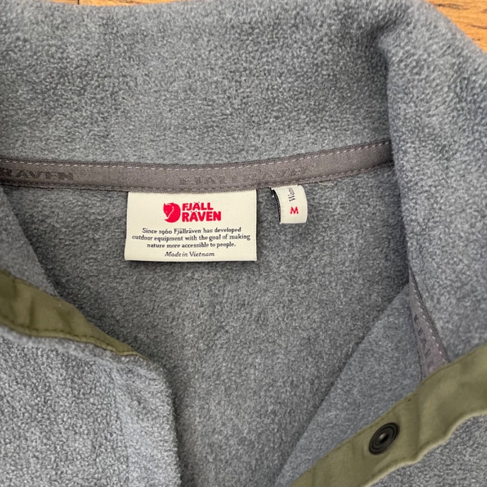 Fjällräven Ovik Fleece 1/2 Button Up Grey Women's Sweater Size M - Picture 3 of 10